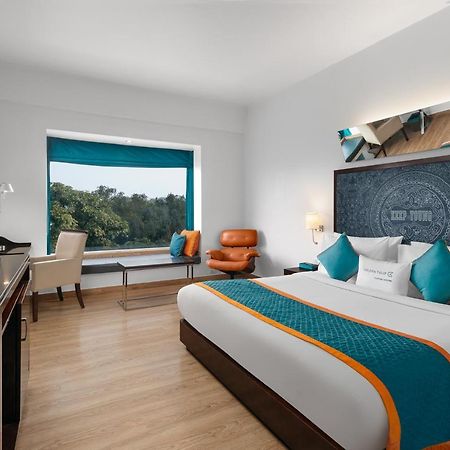 Golden Tulip City Centre Gurgaon Bagian luar foto