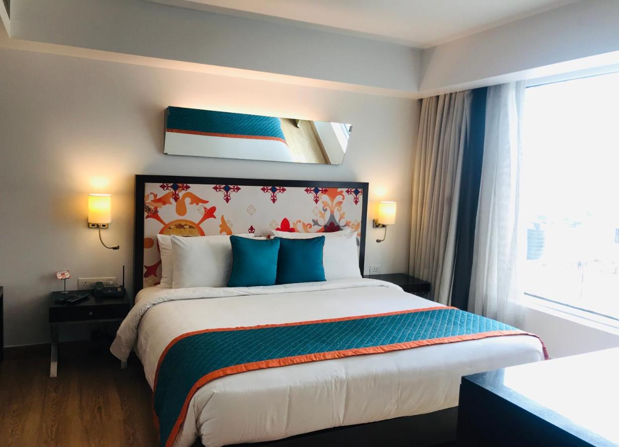 Golden Tulip City Centre Gurgaon Bagian luar foto