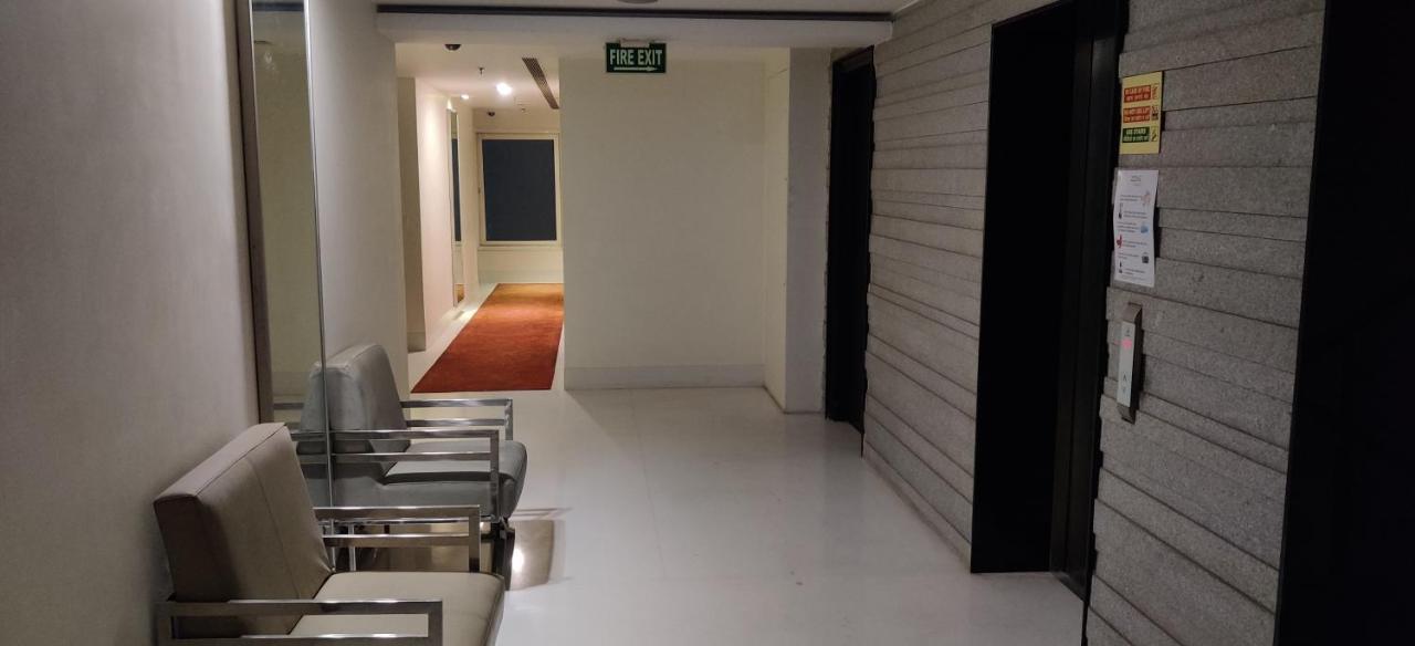 Golden Tulip City Centre Gurgaon Bagian luar foto